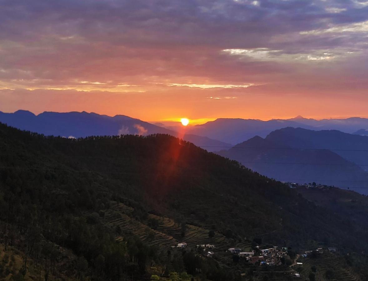 Meraki Huts Pauri Exterior photo