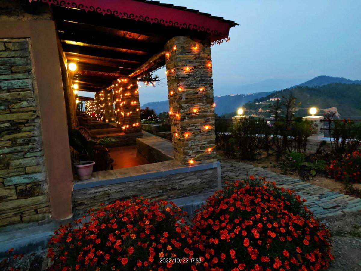 Meraki Huts Pauri Exterior photo